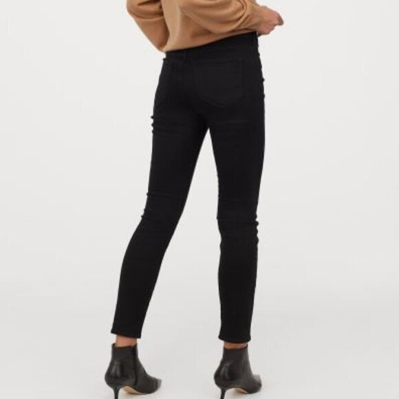 H&M Black Skinny Jeans 27X32 - Picture 2 of 8